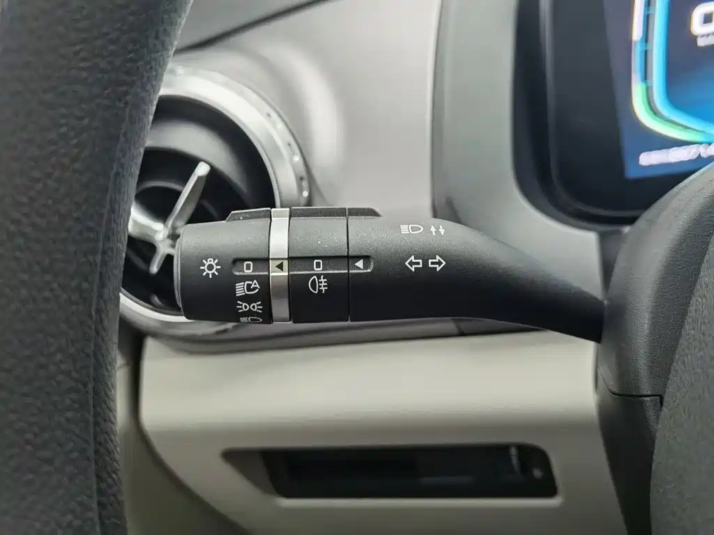 BYD Yuan Pro — миниатюра 21