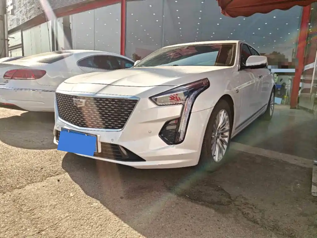 Cadillac CT6 2022
