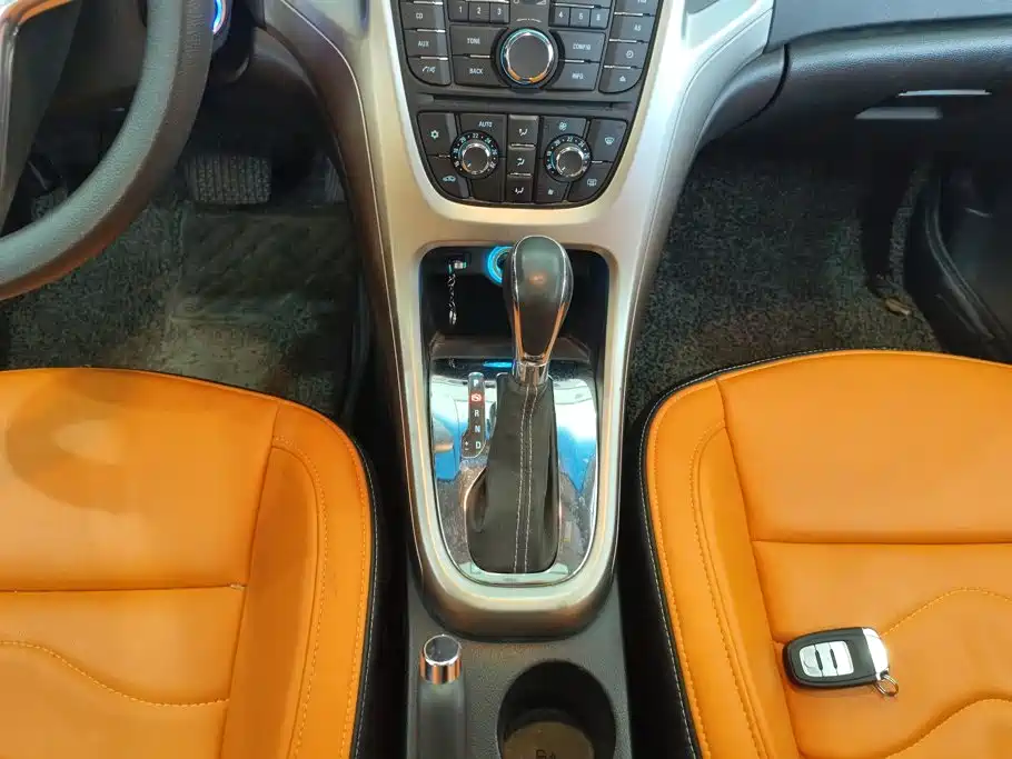 Buick Excelle — миниатюра 16
