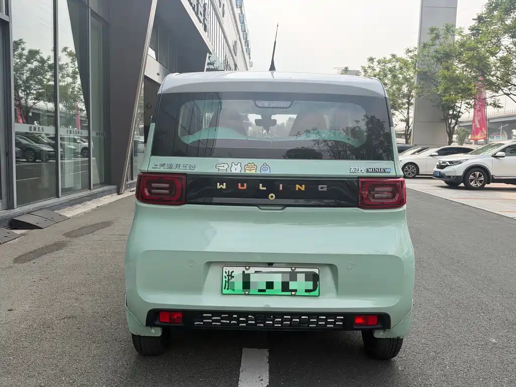Wuling MINIEV — миниатюра 14