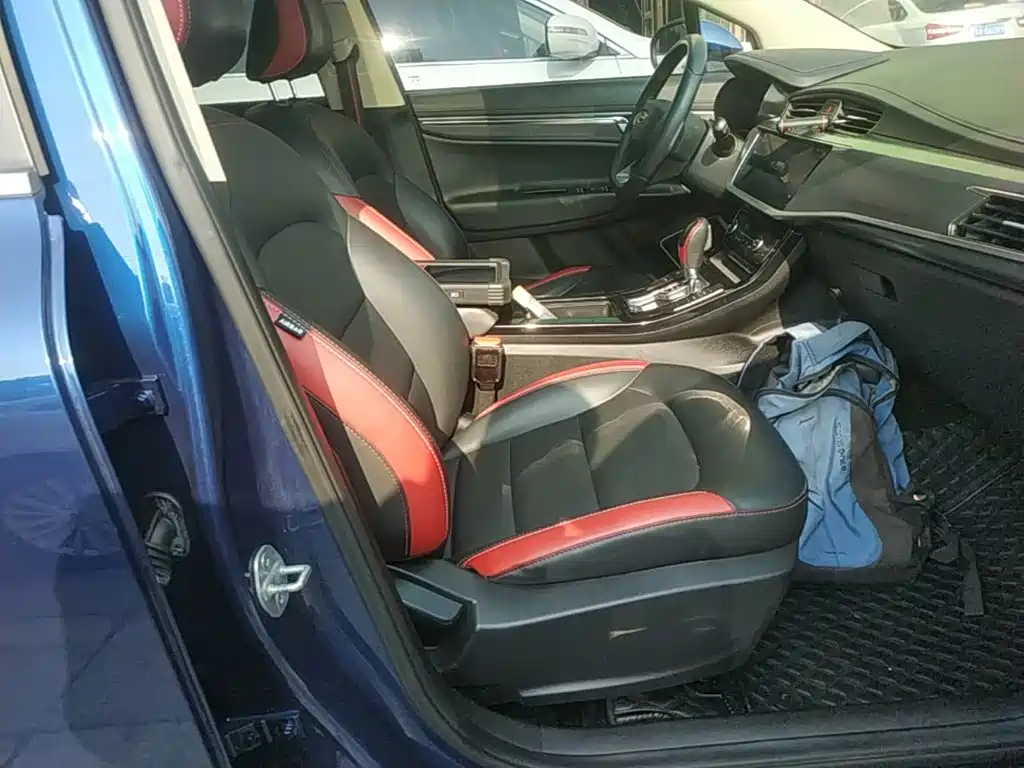 Geely Emgrand GS — миниатюра 25