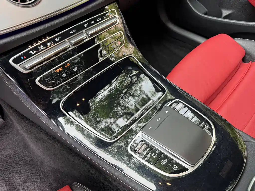 Mercedes-Benz E-Class E 2023 E 260