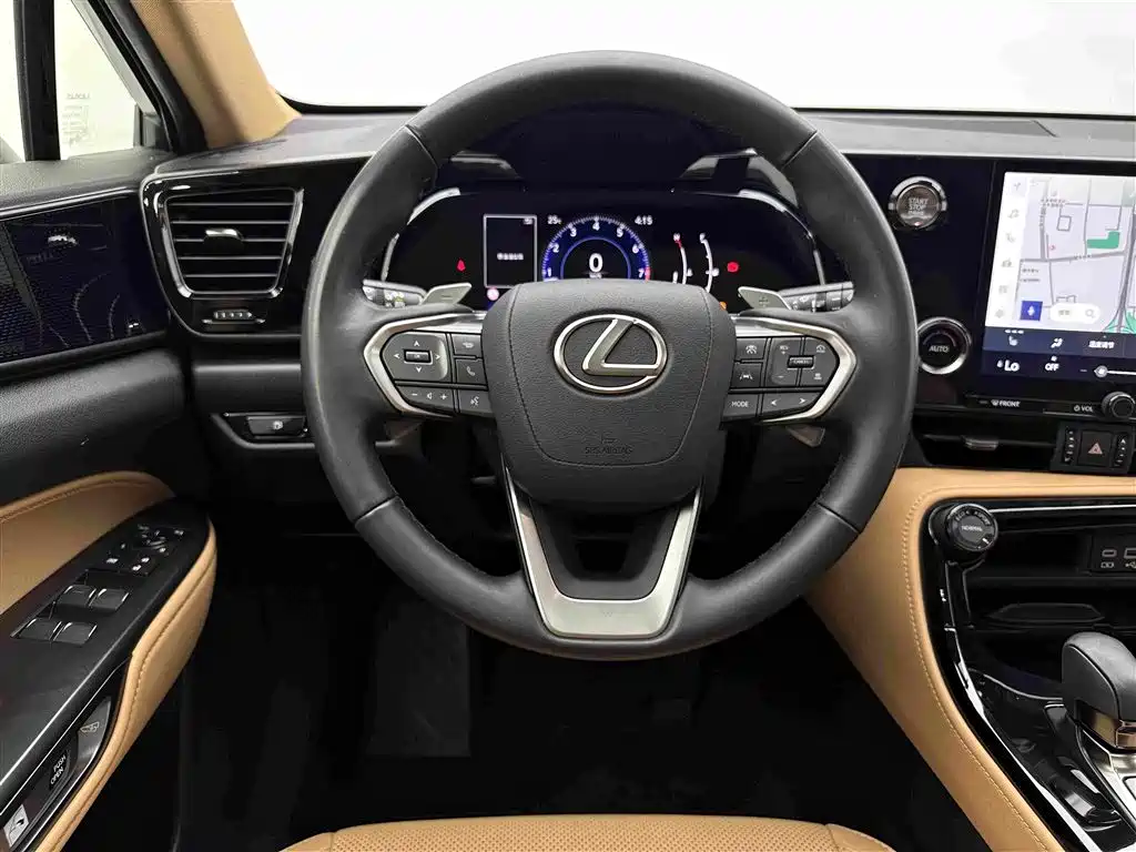 Lexus NX — миниатюра 9