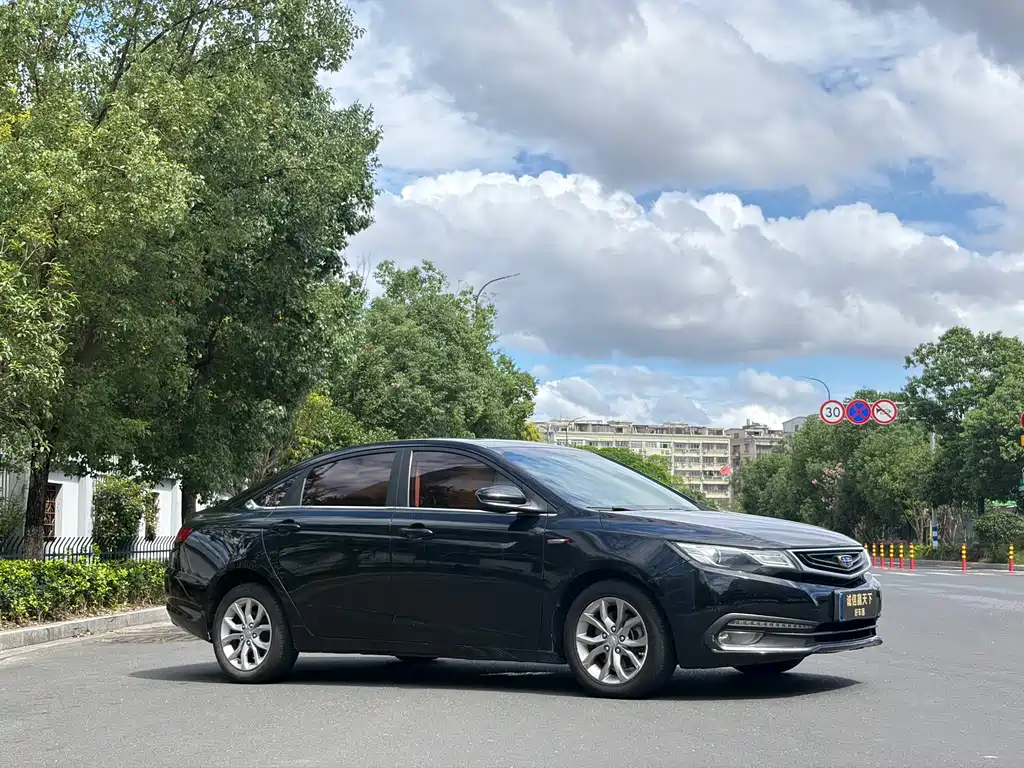 Geely Emgrand GL — миниатюра 4