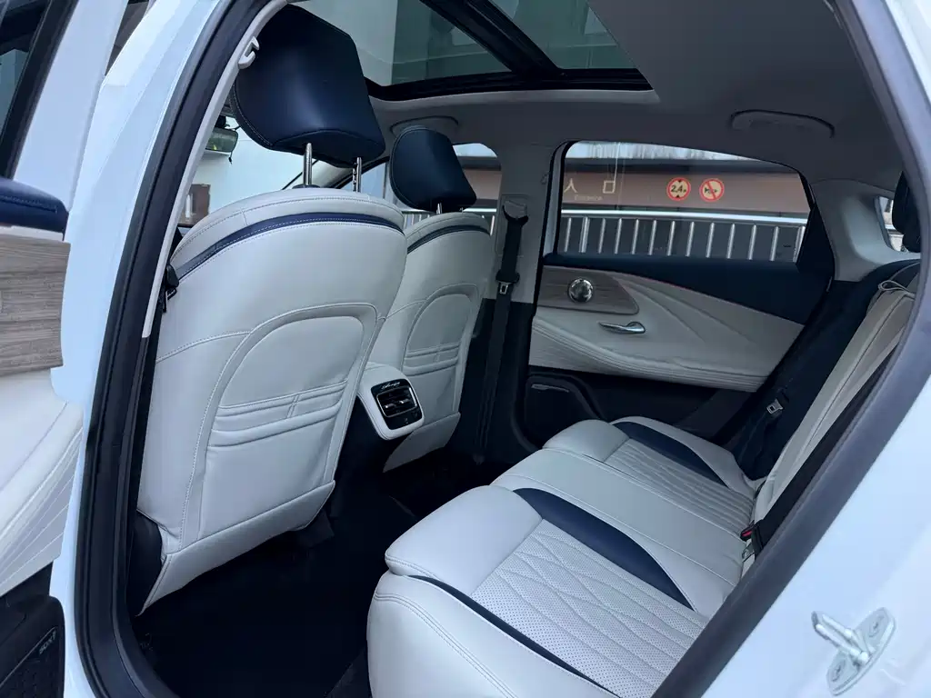 Chery Arrizo 8 — миниатюра 14