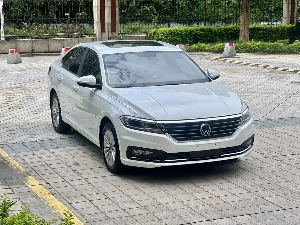 Volkswagen Lavida — миниатюра 3