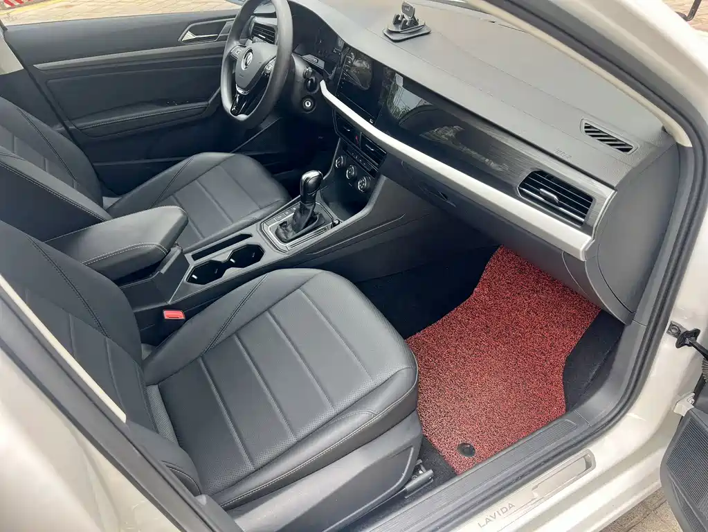Volkswagen Lavida — миниатюра 16