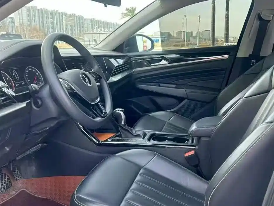 Volkswagen Passat — миниатюра 4