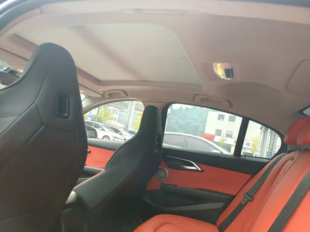 BMW 1 Series — миниатюра 18