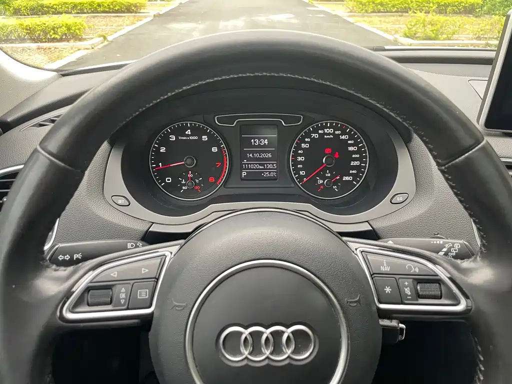 Audi Q3 — миниатюра 12