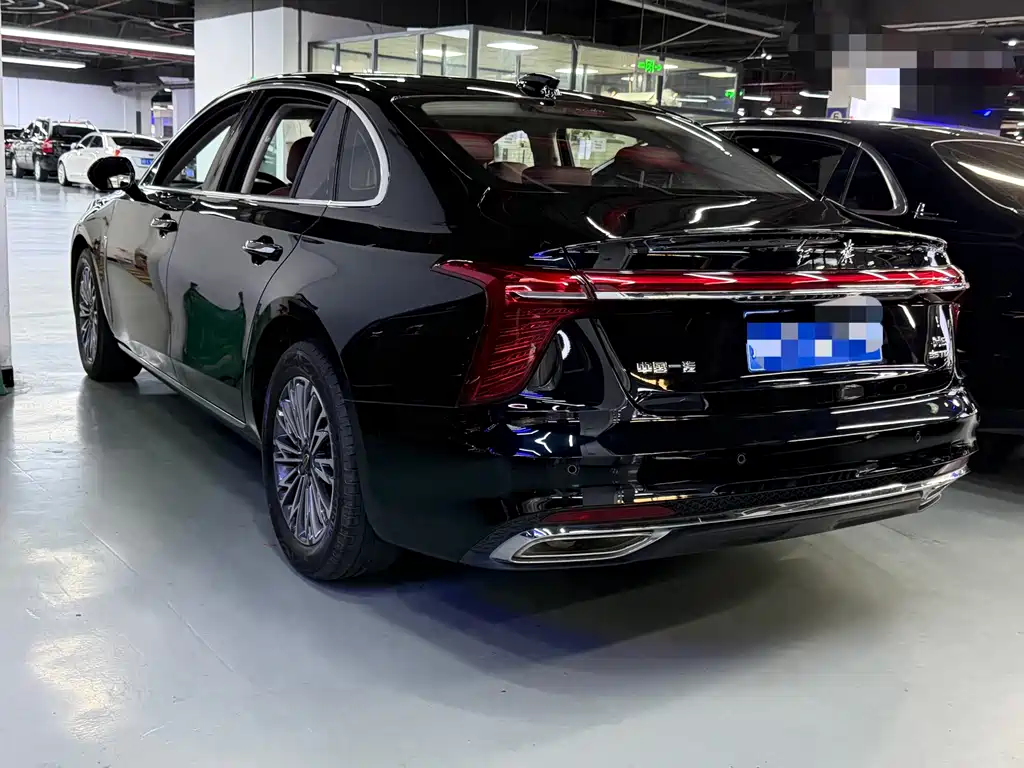 Hongqi Hongqi H5 — миниатюра 18