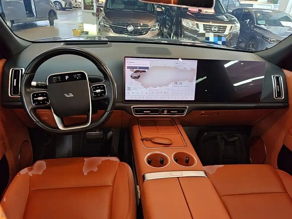 Li Auto Li L8 — миниатюра 10