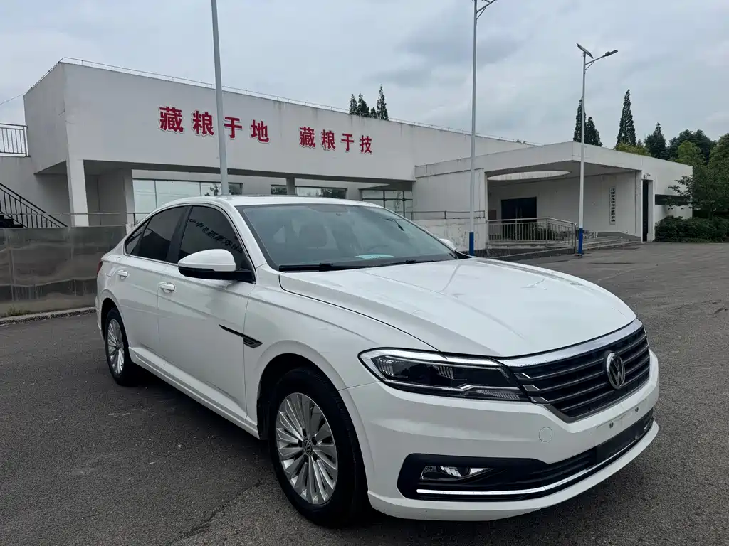 Volkswagen Lavida 2019 1.5L AT Comfort VI