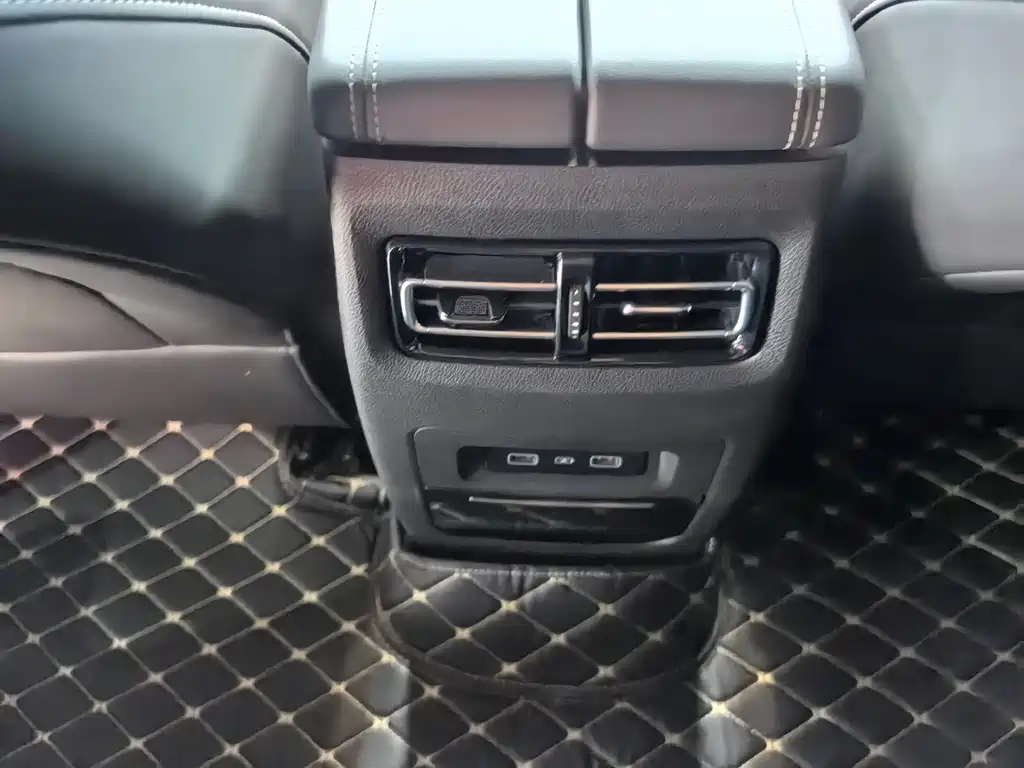 Jetour X70 Coupe — миниатюра 16