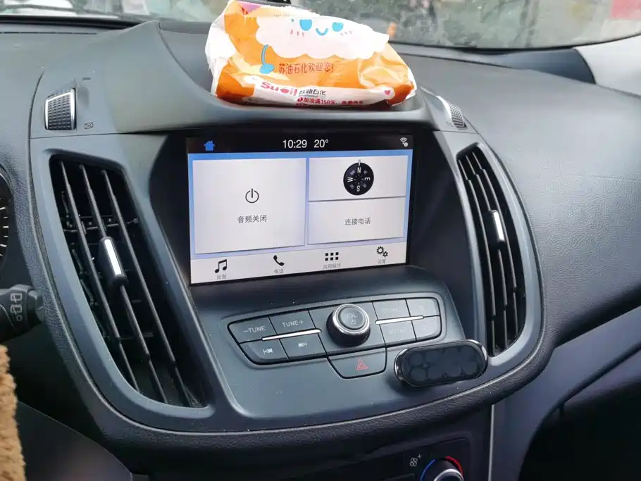 Ford Kuga — миниатюра 13