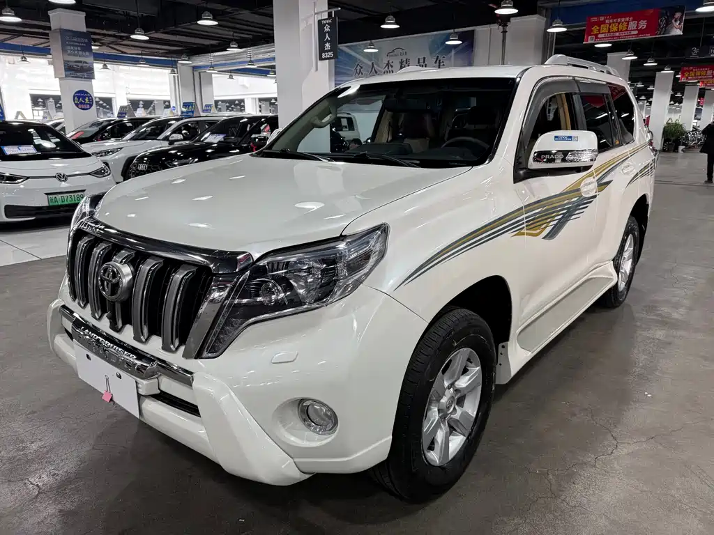 Toyota Land Cruiser Prado 2015 2.7L AT