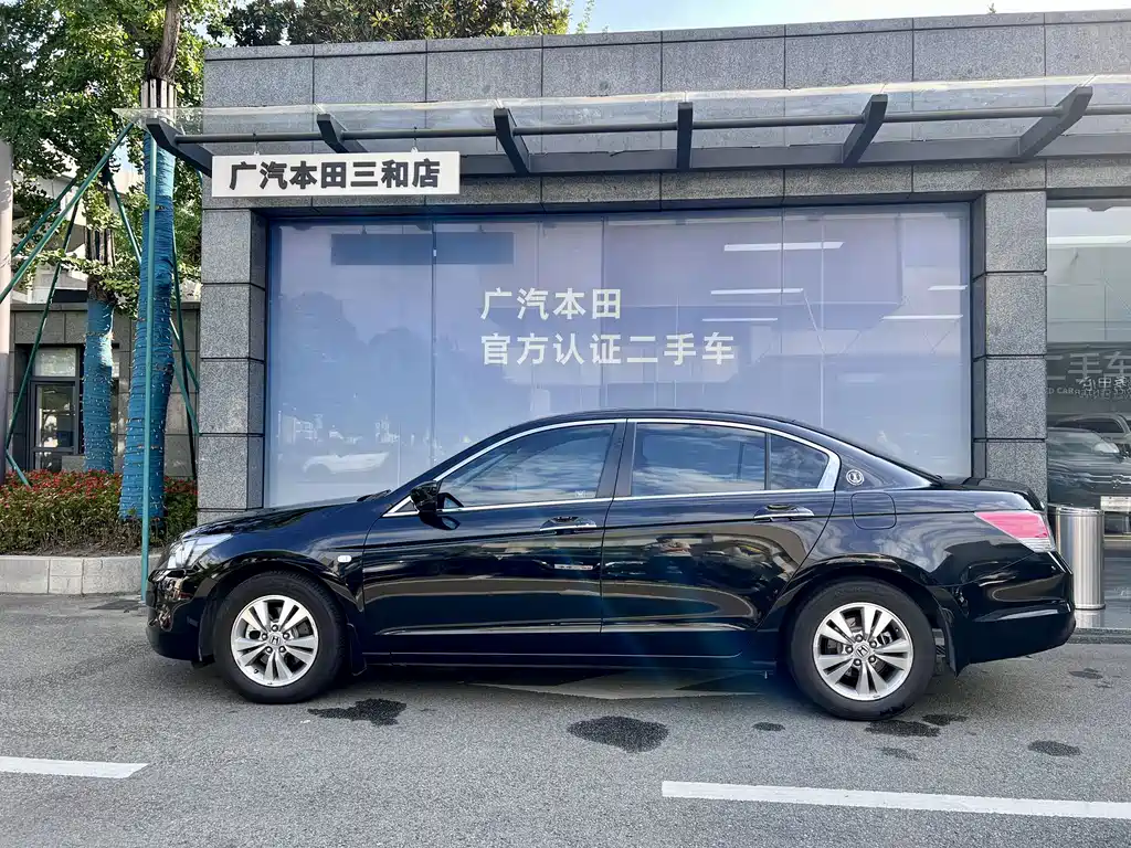 Honda Accord — миниатюра 4