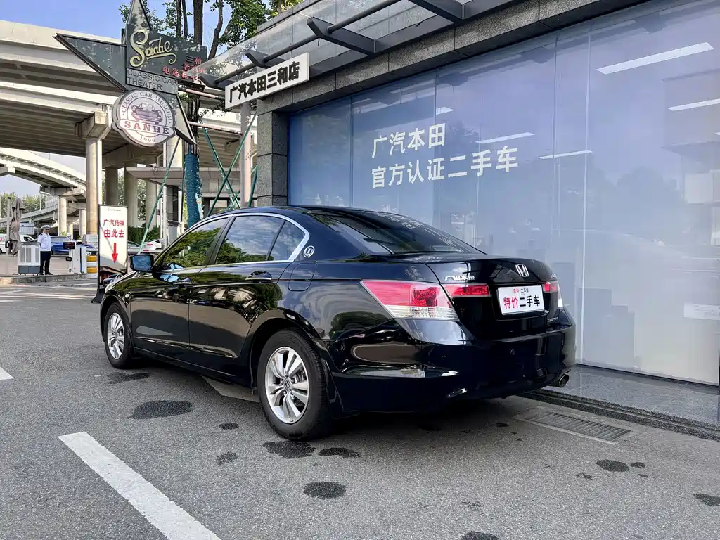 Honda Accord — миниатюра 5