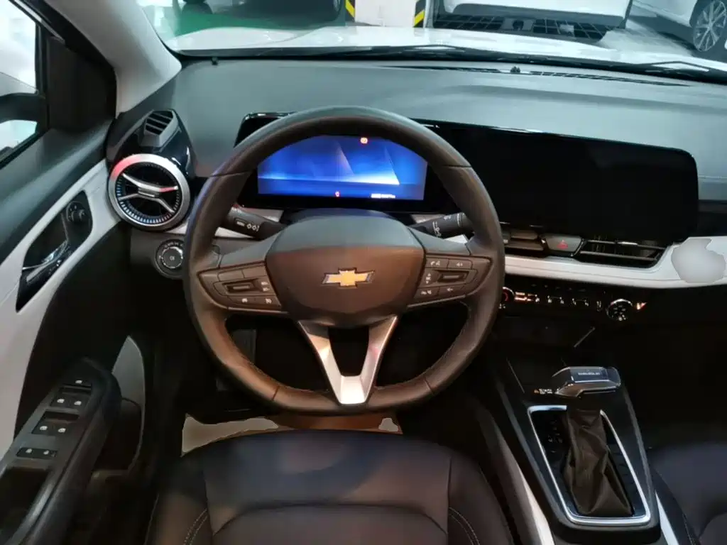 Chevrolet Monza — миниатюра 11
