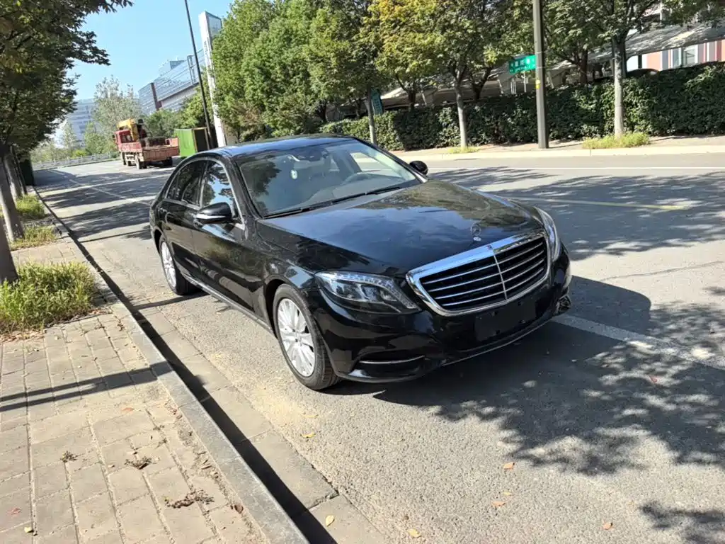 Mercedes-Benz S-Class — миниатюра 4