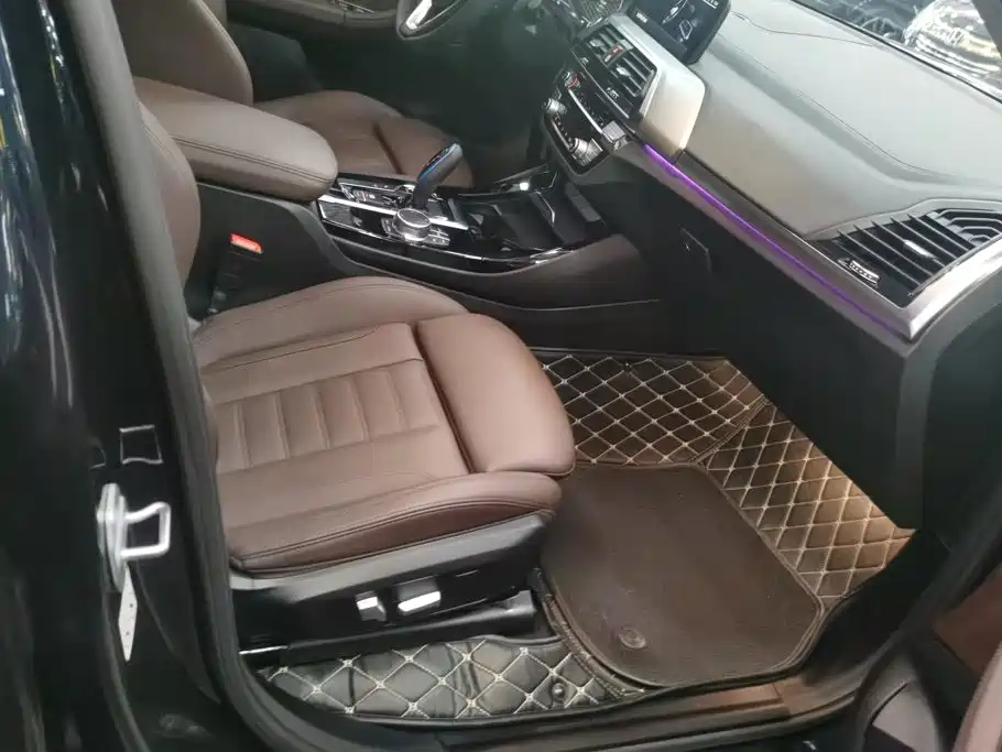 BMW iX3 — миниатюра 8