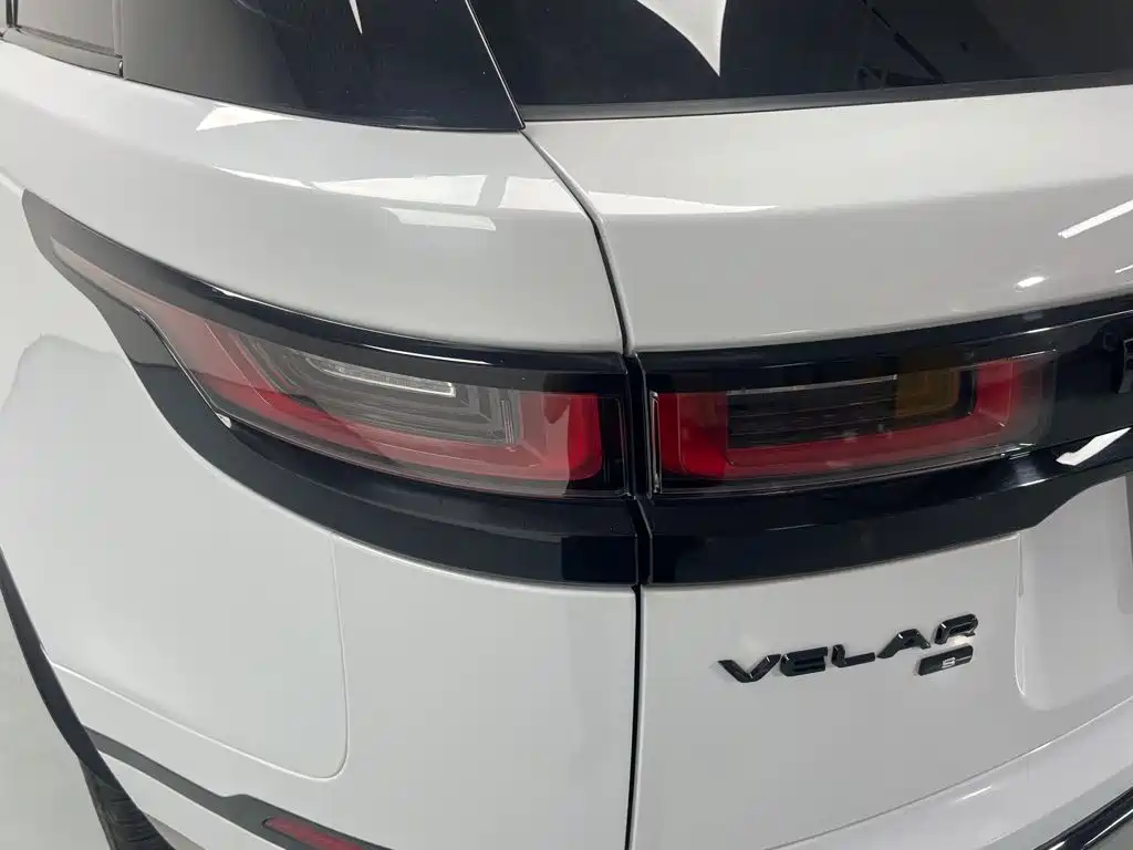 Land Rover Velar — миниатюра 10