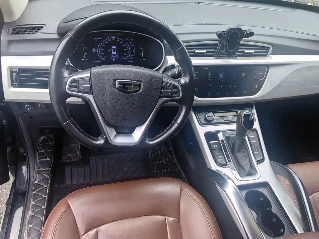 Geely Boyue — миниатюра 9