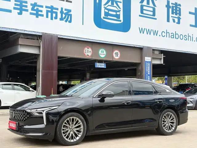 2023 Bestune B70