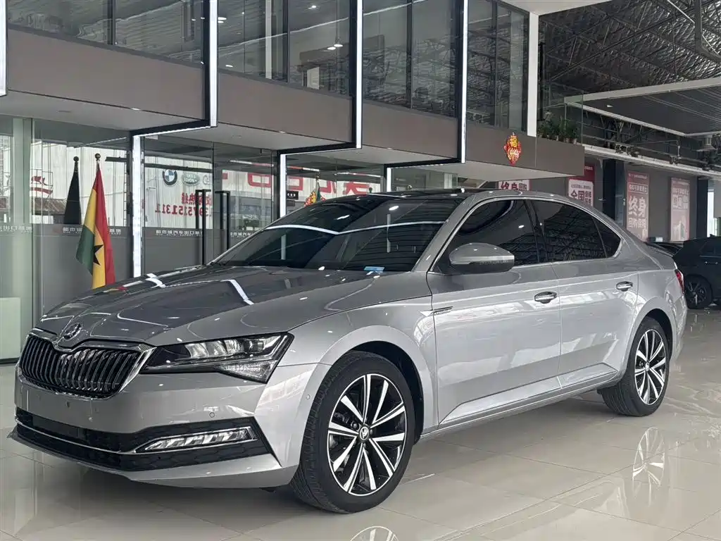 Купить Skoda Superb