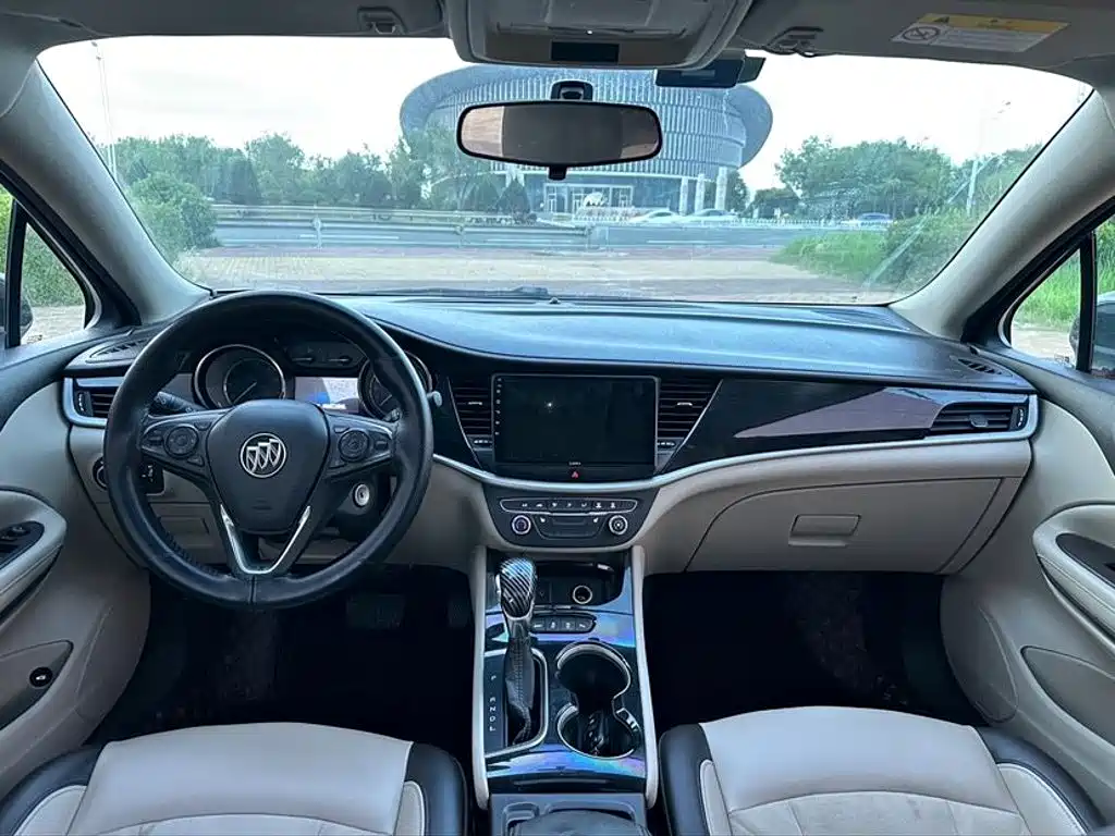 Buick Verano — миниатюра 9