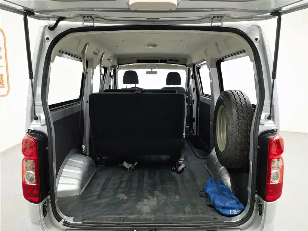 CHANGAN CHANGAN RUIXING M60