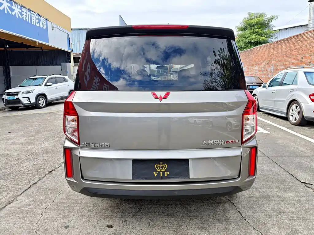 Wuling Hongguang PLUS — миниатюра 5