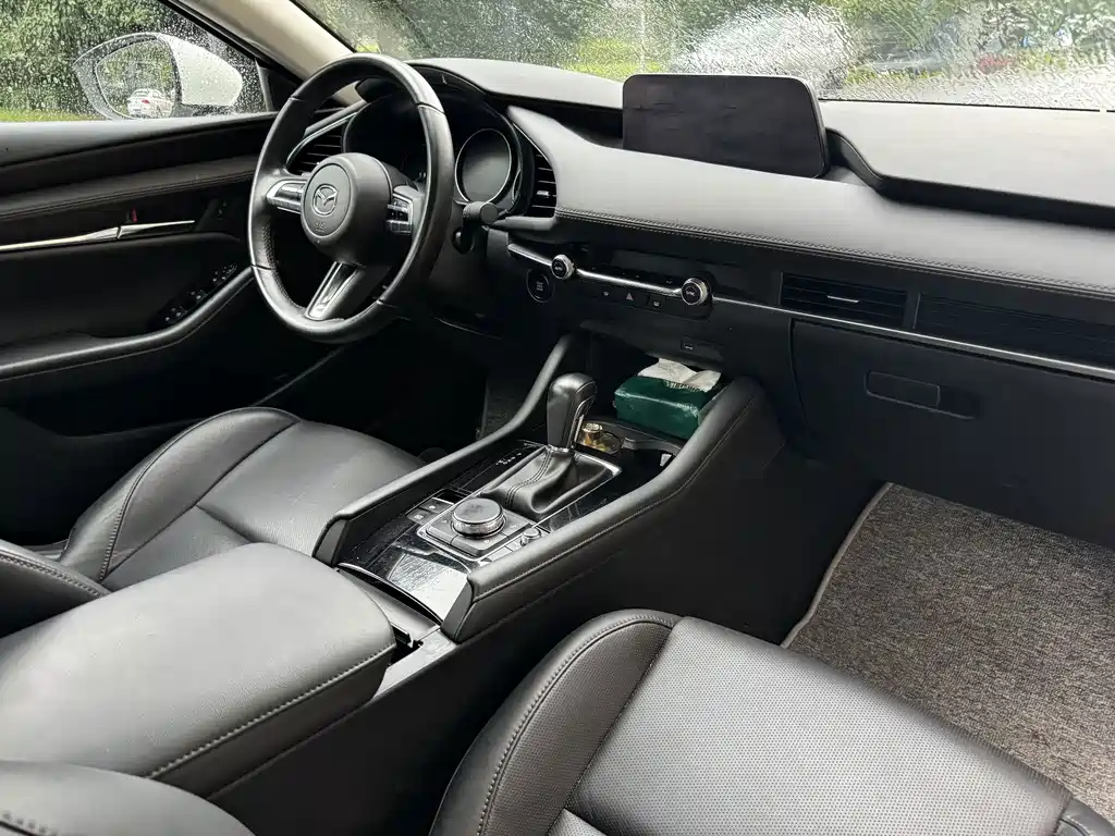 Mazda 3 Axela — миниатюра 7