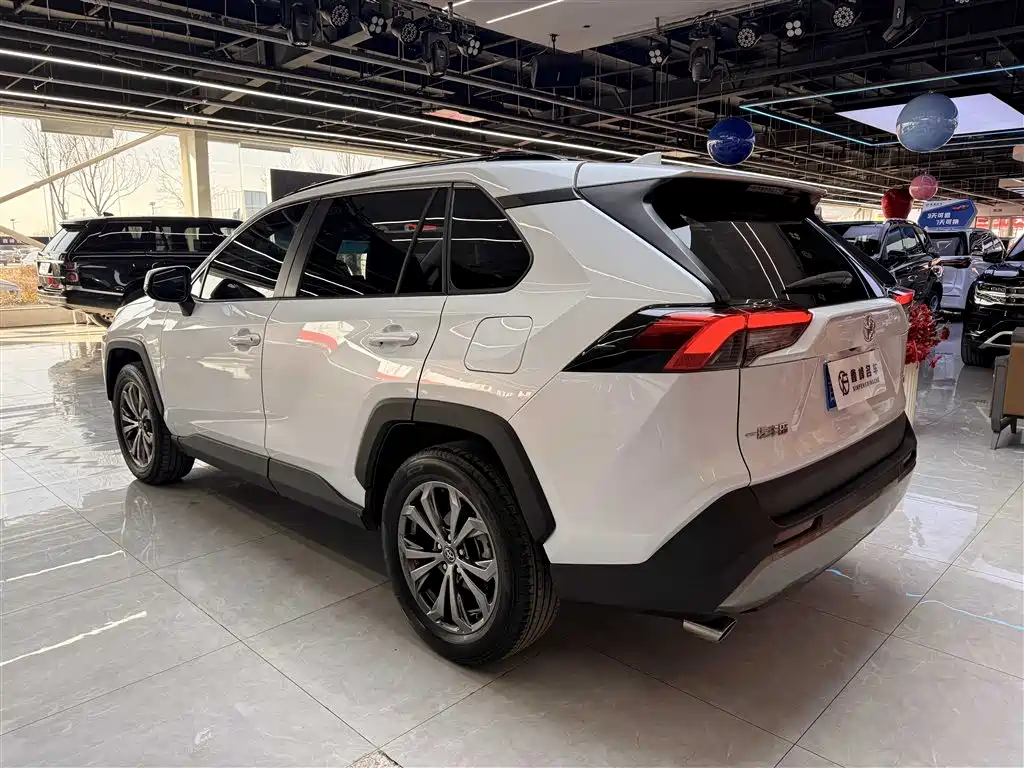 TOYOTA RAV4 RONGFANG