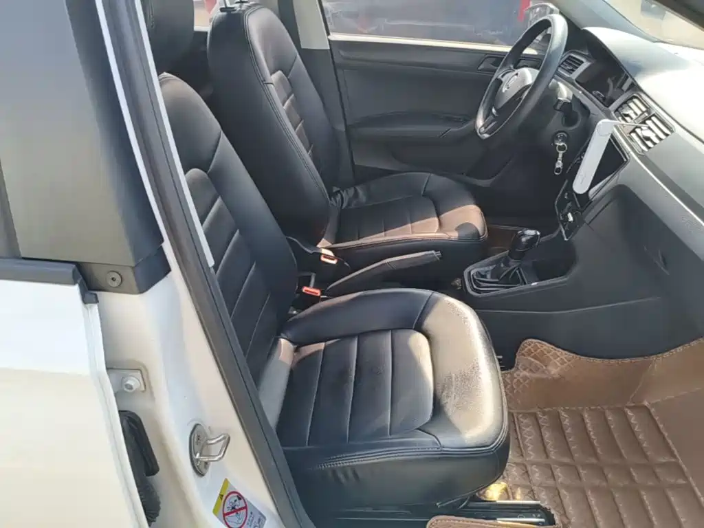 Volkswagen Santana — миниатюра 25