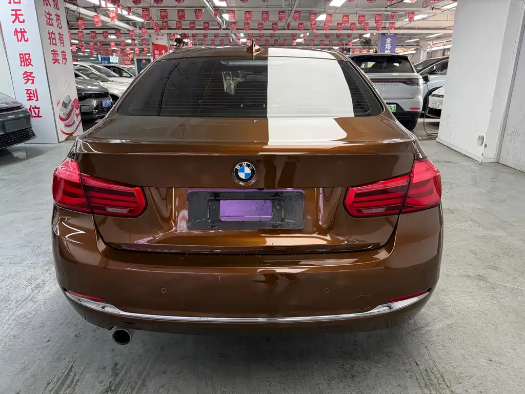 BMW 3 Series — миниатюра 11