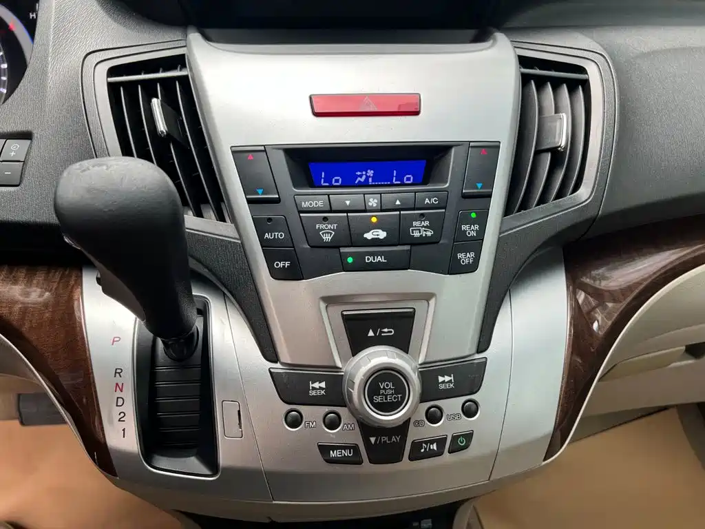 Honda Odyssey — миниатюра 11