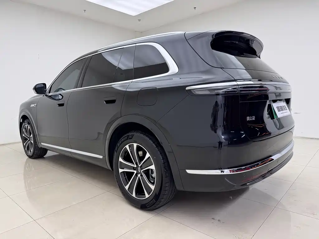 AITO ASK THE WORLD M7