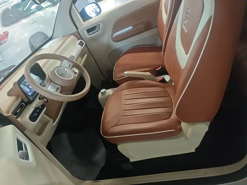 Wuling MINIEV — миниатюра 15