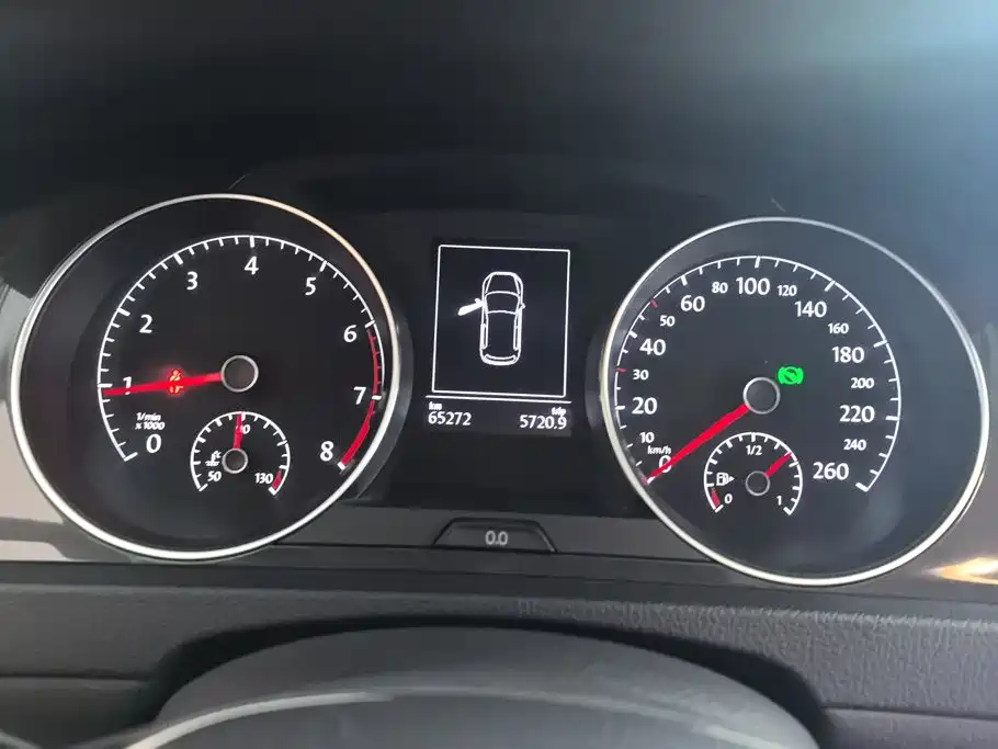 Volkswagen Golf — миниатюра 14