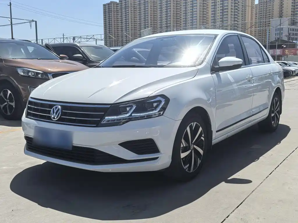 Volkswagen Jetta — миниатюра 2