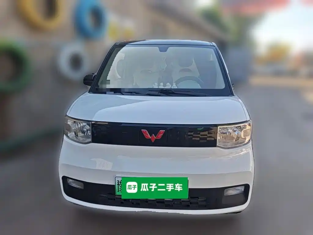 Wuling MINIEV — миниатюра 3