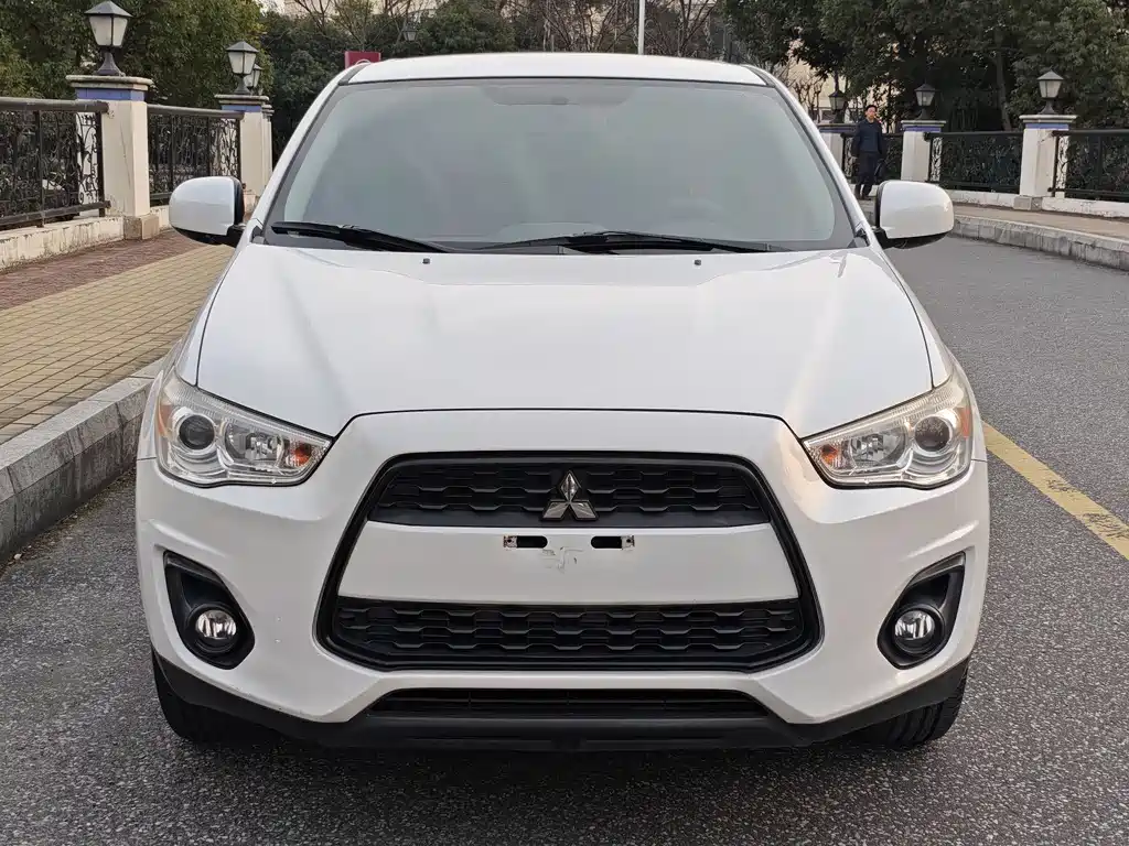 Mitsubishi ASX 2015 2.0L CVT Elite