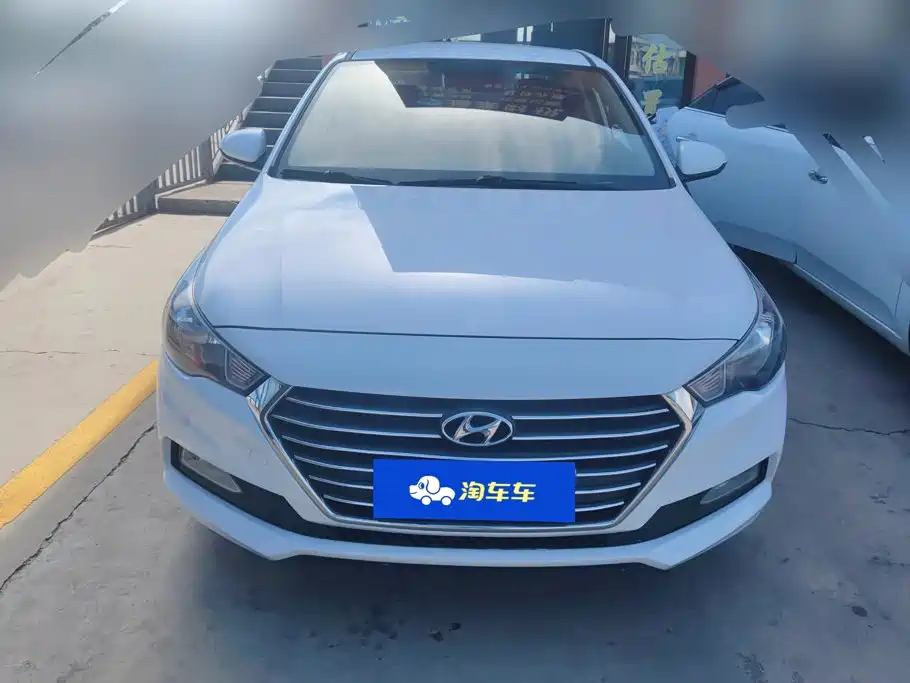 Hyundai Verna — миниатюра 2