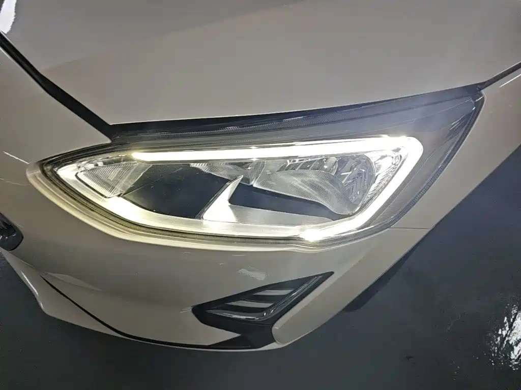 Ford Focus — миниатюра 24