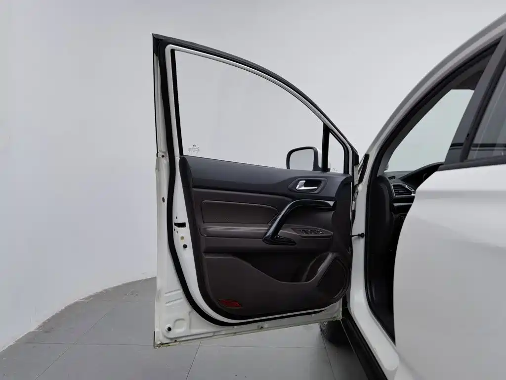 GAC Motor Trumpchi GS4 — миниатюра 8