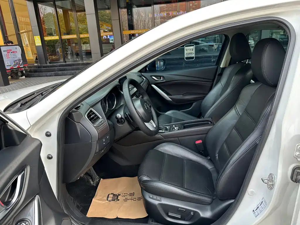 Mazda Atenza 2.5L Blue Sky Distinguished Edition, фото 21