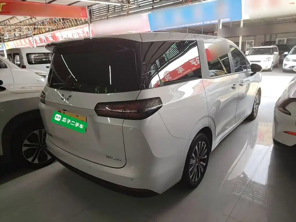 Wuling Xingguang 730 New Energy — миниатюра 7