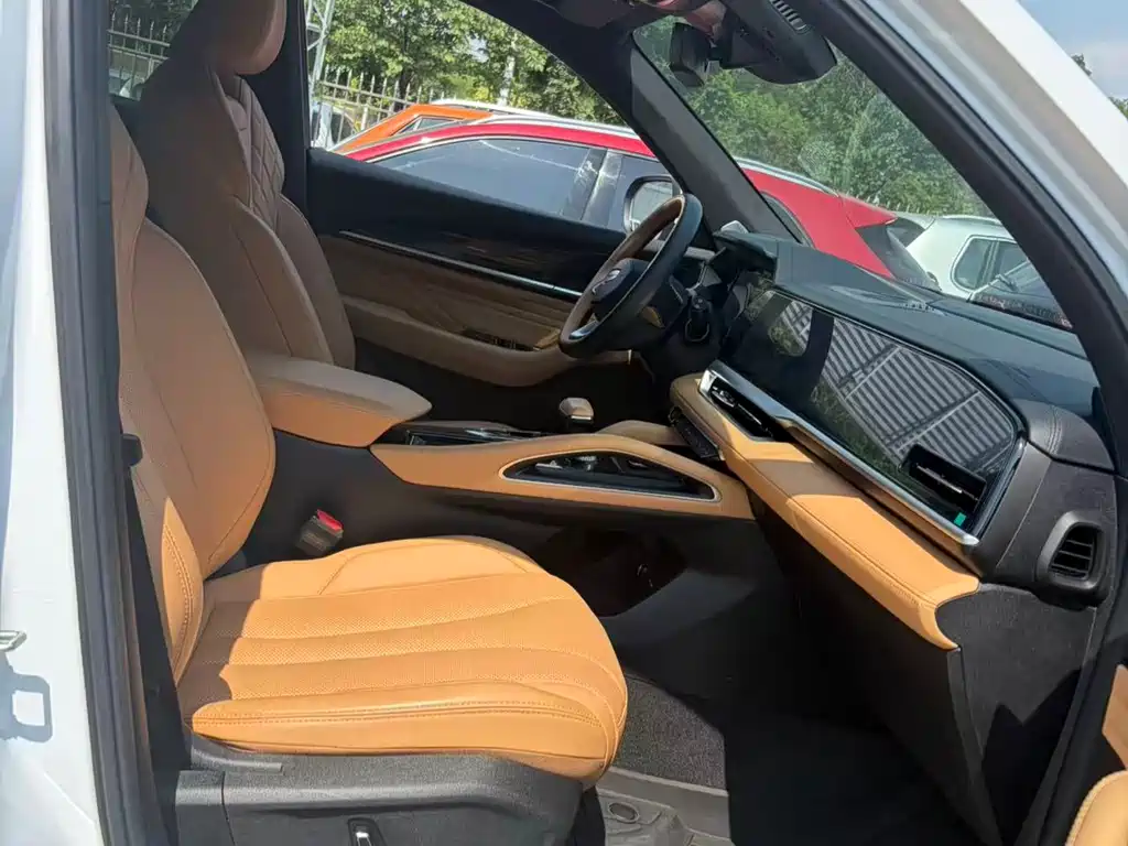 Geely Monjaro L 2024 1.5T