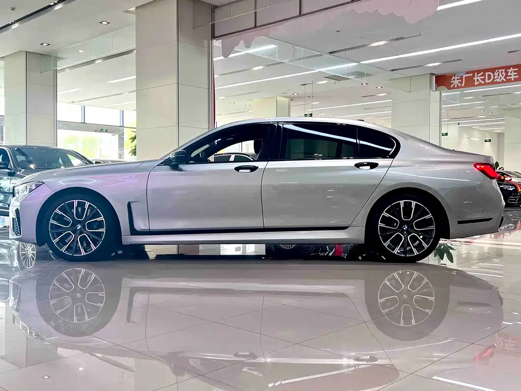 BMW 7 Series 7 2019 740Li xDrive Executive M Sport